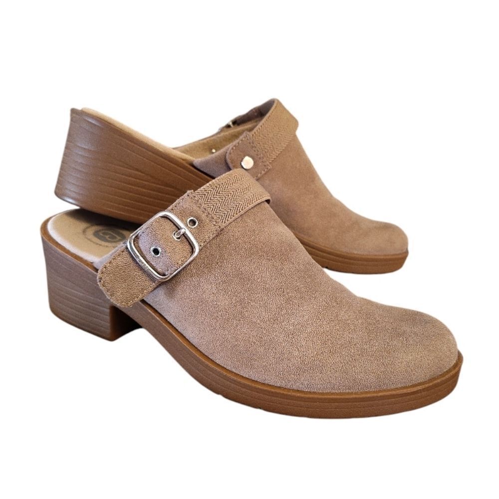 BZeez Tan Open Book Slip On Clogs SZ 8 By Clarks With Arch Support